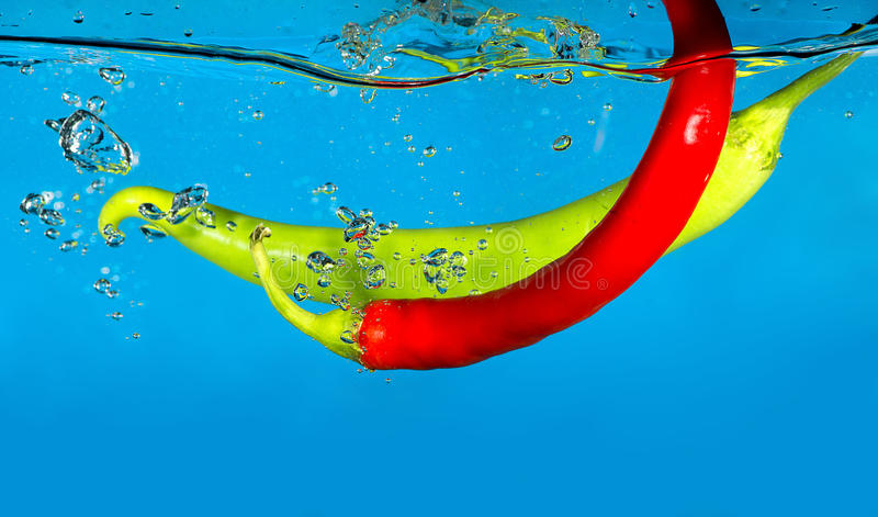 “ky com”
九年级下册语文名著阅读温习——《儒林外史》艺术特色(图2)