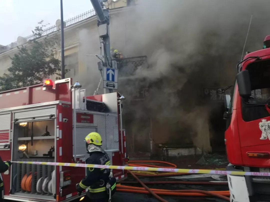 ky com|红色主题创作重新成为一股力量(图2) ky com|红色主题创作重新成为一股力量(图2)