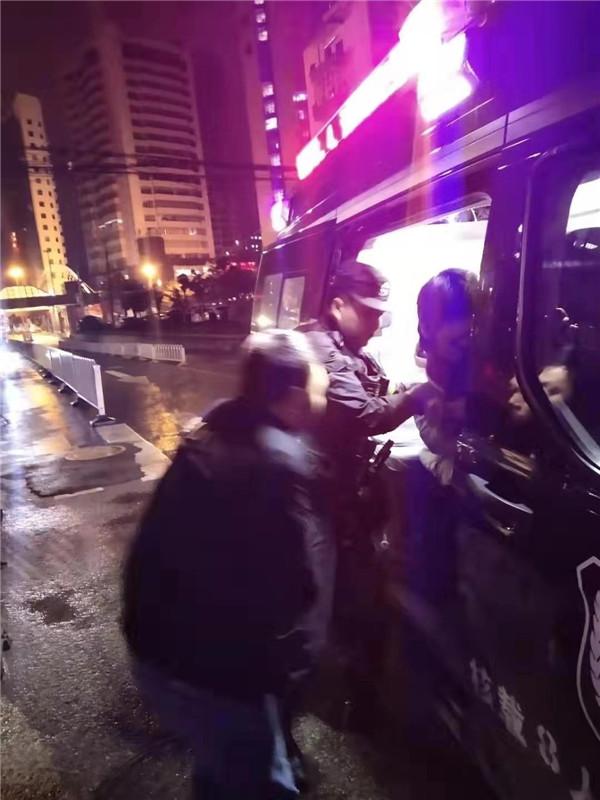 航天机电预计中报扭亏光伏组件出货量大增‘ky.com’(图1) 航天机电预计中报扭亏光伏组件出货量大增‘ky.com’(图1)