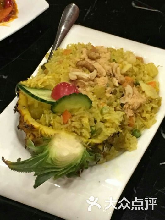 “ky com”
第三章 电话礼仪 第一节 旅店电话礼仪尺度(图1) ky com