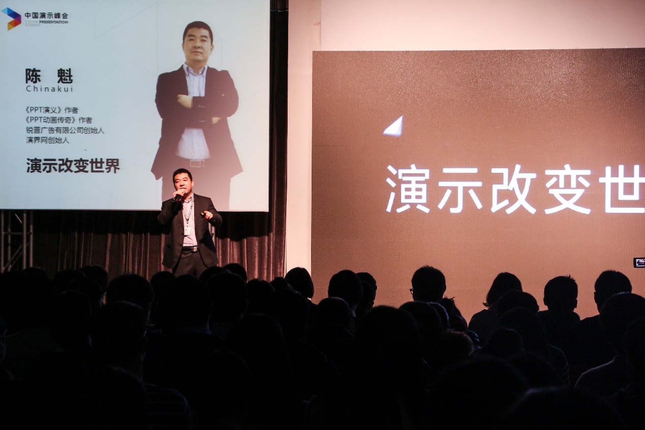 “ky com”
第三章 电话礼仪 第一节 旅店电话礼仪尺度(图2) “ky com”
第三章 电话礼仪 第一节 旅店电话礼仪尺度(图2)