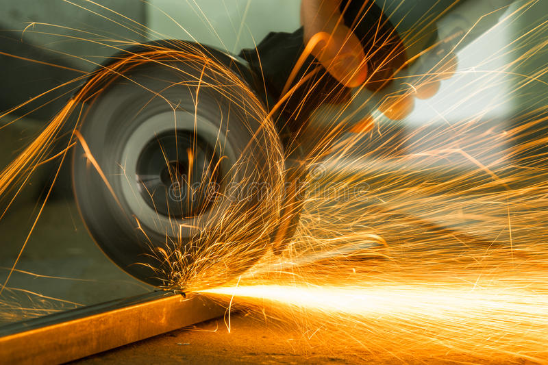 【ky.com】
CPU走下“不坏”神坛(渲染电脑如何选处置惩罚器和散热器)(图3) 【ky.com】
CPU走下“不坏”神坛(渲染电脑如何选处置惩罚器和散热器)(图3)