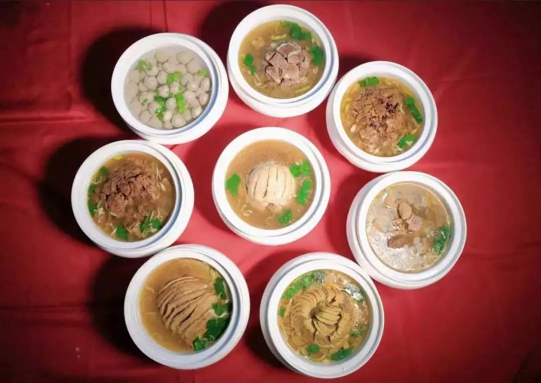 【kycom】康明义应邀大都美术馆举行的翰墨中华·巅峰艺术邀请展开幕式笔会(图2) 【kycom】康明义应邀大都美术馆举行的翰墨中华·巅峰艺术邀请展开幕式笔会(图2)