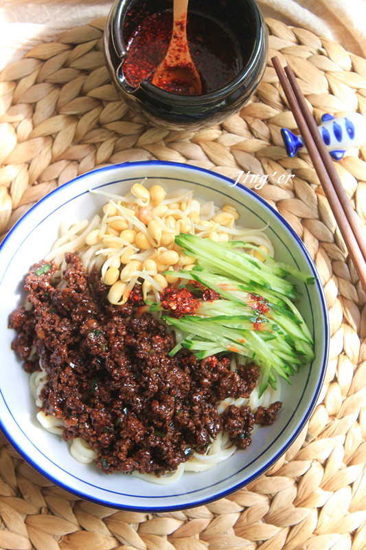 “ky.com”岁末年关绕不开的贺岁题材(图1)