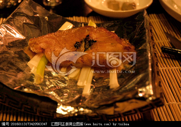 <h1>古埃及文物展在深圳开幕 展出268件文物“ky com”(图1)
<h1>古埃及文物展在深圳开幕 展出268件文物“ky com”(图1)