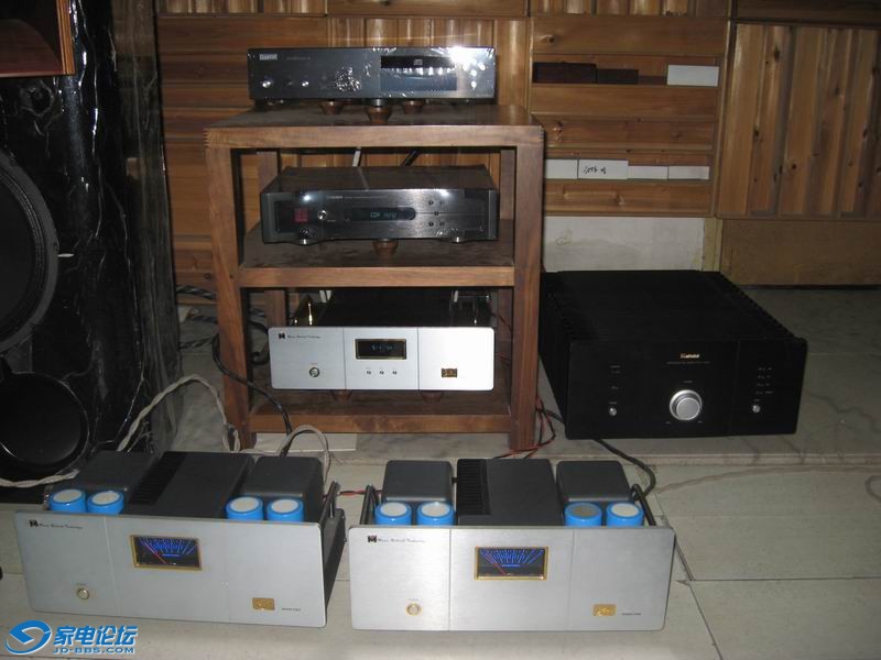 kycom_
散热器十大排名品牌枫度告诉您怎样选购暖气片？(图1)